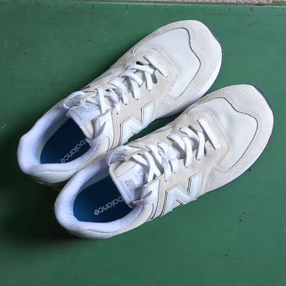 New Balance Other - New Balance 574 Core Nimbus cloud with white